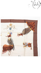 Hermes Carre 90 Chasse a Vol Brown Silk Scarf — detail view 3