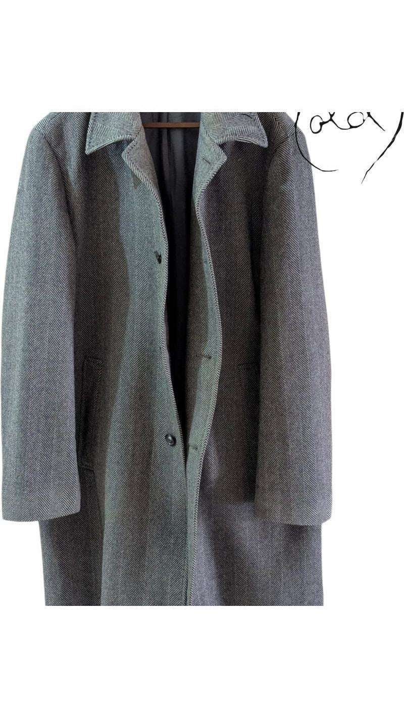 Hugo Boss Grey Herringbone Coat – XL Size - Sold Attire