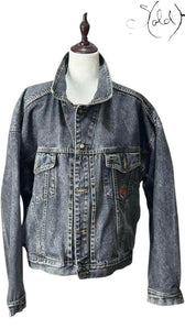 Italian Vintage Denim Jacket – Vintage Rugged Classic, Hardware detail | Sold Attire