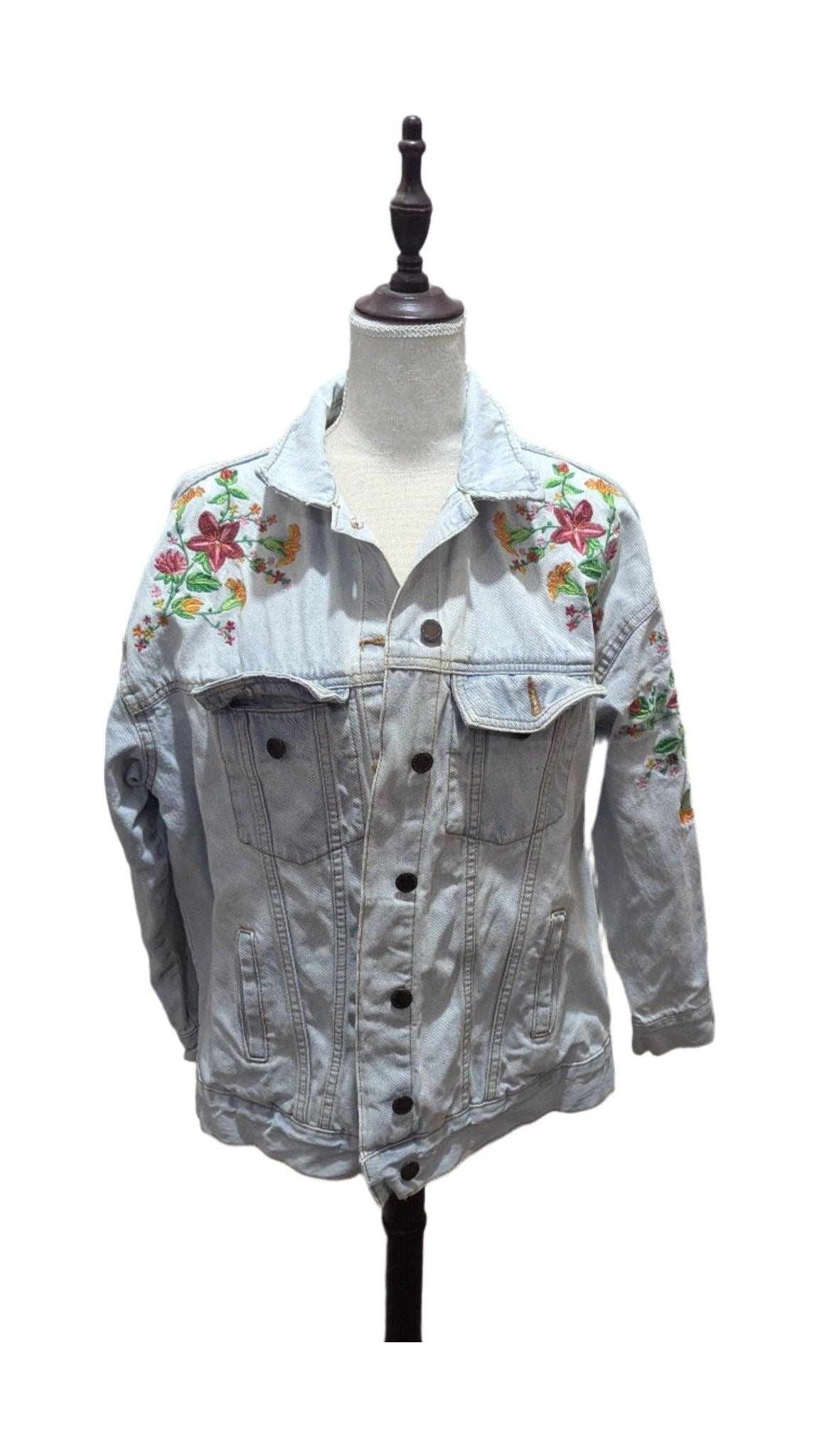 Light-Wash Embroidered Denim Jacket - Vintage Charm Denim Jacket, Jacket