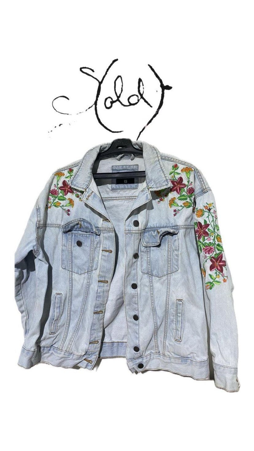 Light-Wash Embroidered Denim Jacket - Vintage Charm Denim Jacket, Jacket