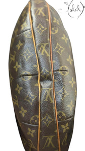 Louis Vuitton Croissant GM – Archival Y2K Icon, Base view | Sold Attire