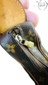Louis Vuitton Croissant GM – Archival Y2K Icon, Close-up | Sold Attire