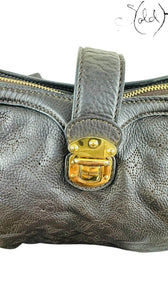 Louis Vuitton Mahina XS – Espresso Mahogany, Hardware detail | Sold Attire