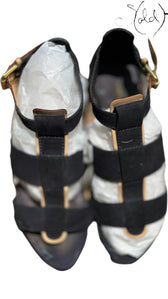 Louis Vuitton Monogram Flats – Quiet Flex, Detail view | Sold Attire