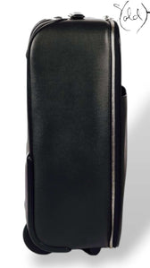 Louis Vuitton Pegase Légère 55 – Black Taiga Leather, Hardware detail | Sold Attire