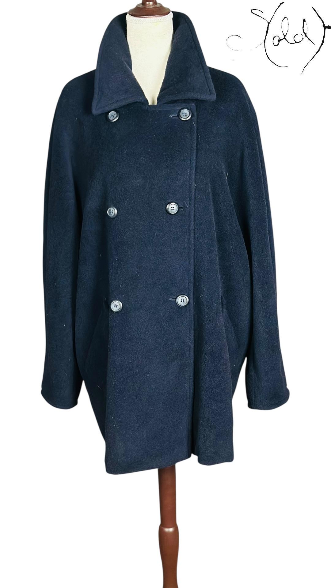 Max Mara Wool Double-Breasted Coat Navy Blue 2010s Size 44, Base view | Sold Attire
