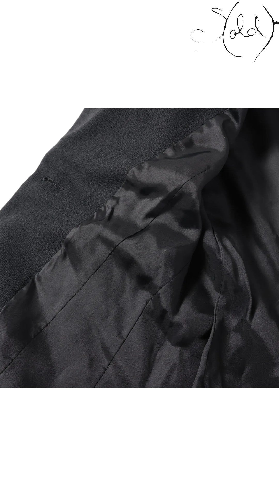 Sold Attire Gucci Tom Ford era black wool blazer, size 40, showing interior lining and buttonhole detail.