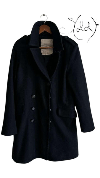 Product: Supply Garments Black Coat - Sophisticated Outerwear