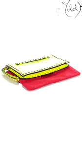 Valentino Garavani Rockstud yellow fluo wristlet clutch - view 4