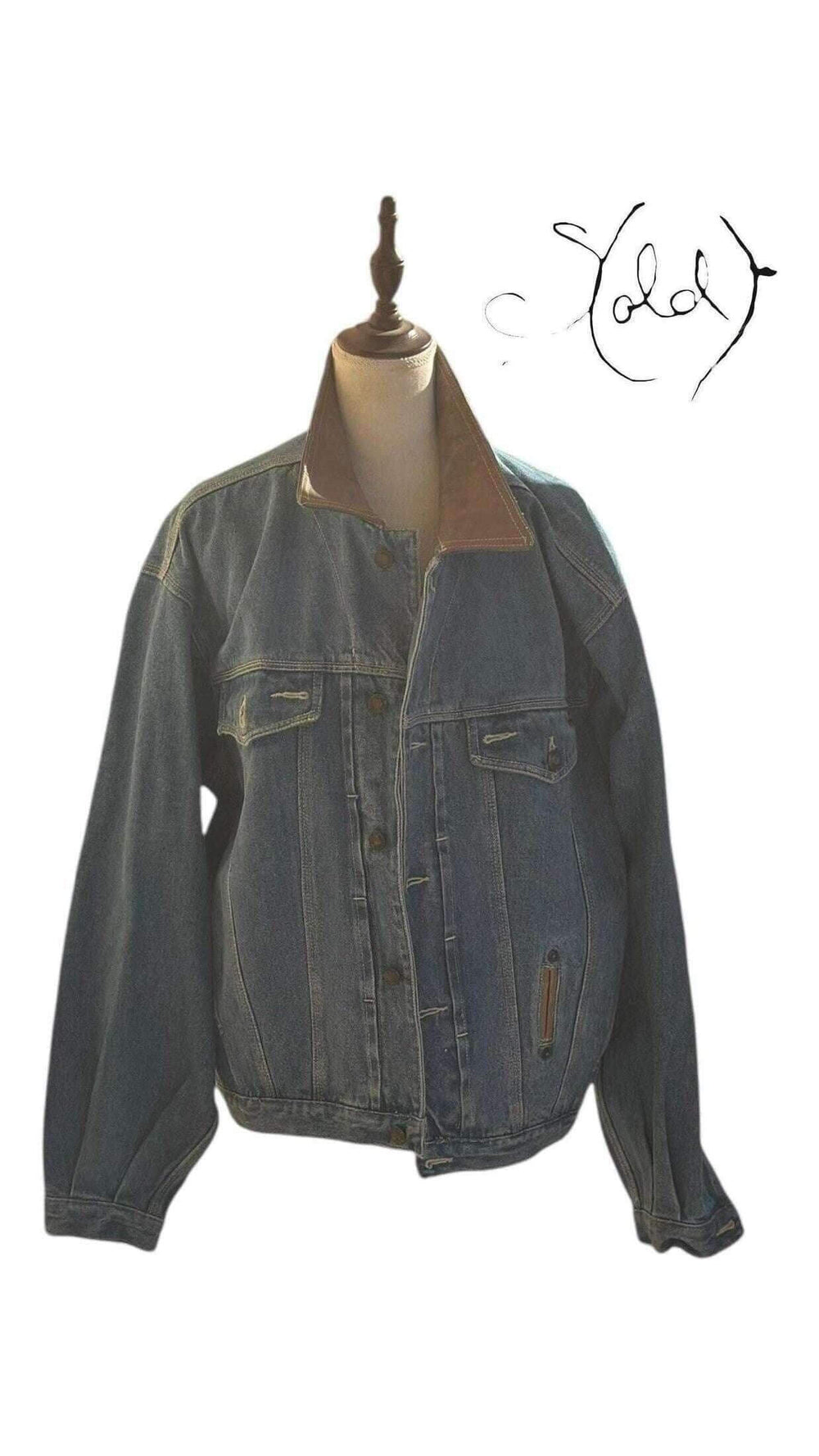 Vintage Denim Jacket with Leather Collar – True Classic, Interior view | Sold Attire