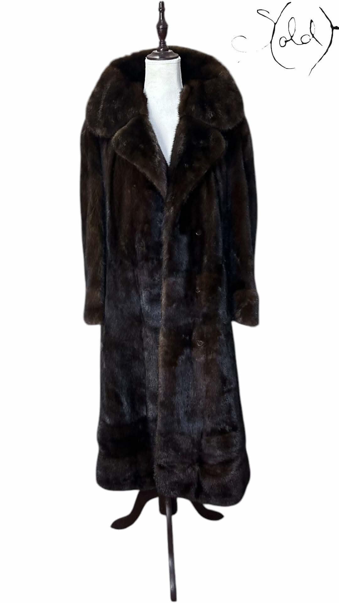 Vintage Full Mink Coat – Regal Warmth | Sold Attire - Sold Attire