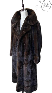 Vintage Full Mink Coat – Regal Warmth, Back view | Sold Attire