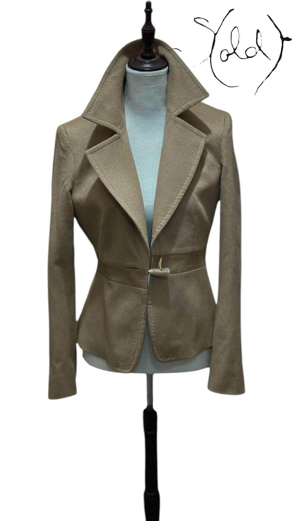 Vintage Max Mara Cashmere Jacket – Timeless Italian Luxury, Interior view | Sold Attire